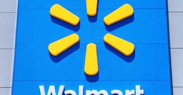 Multiple People Stabbed at Michigan Walmart.SH