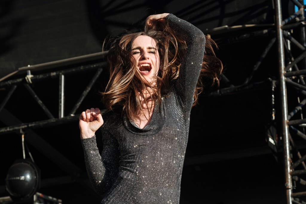 Yelle performing at So Frenchy So Chic.